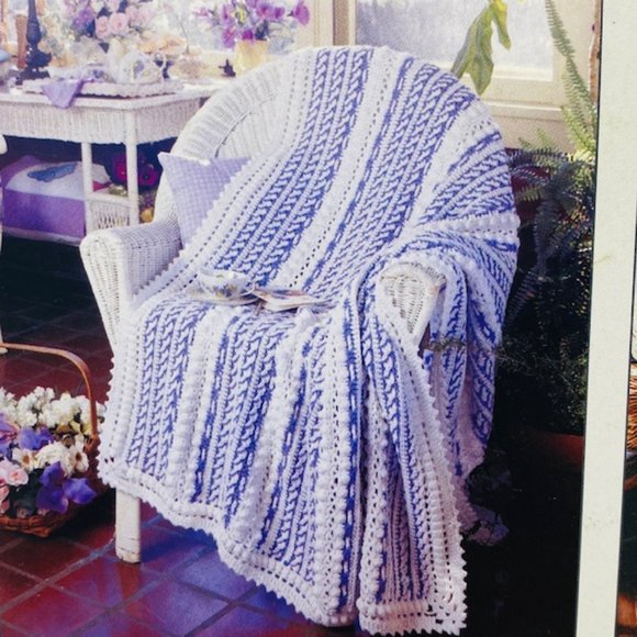 Rare Paula Vaughan's Plush & Pretty Afghans  Booklet (2004) - Picture 3 of 7
